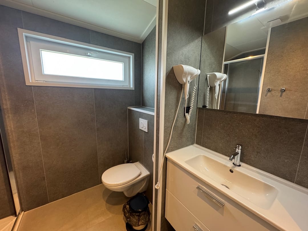 Photo 13 of Flevoweg 90-308