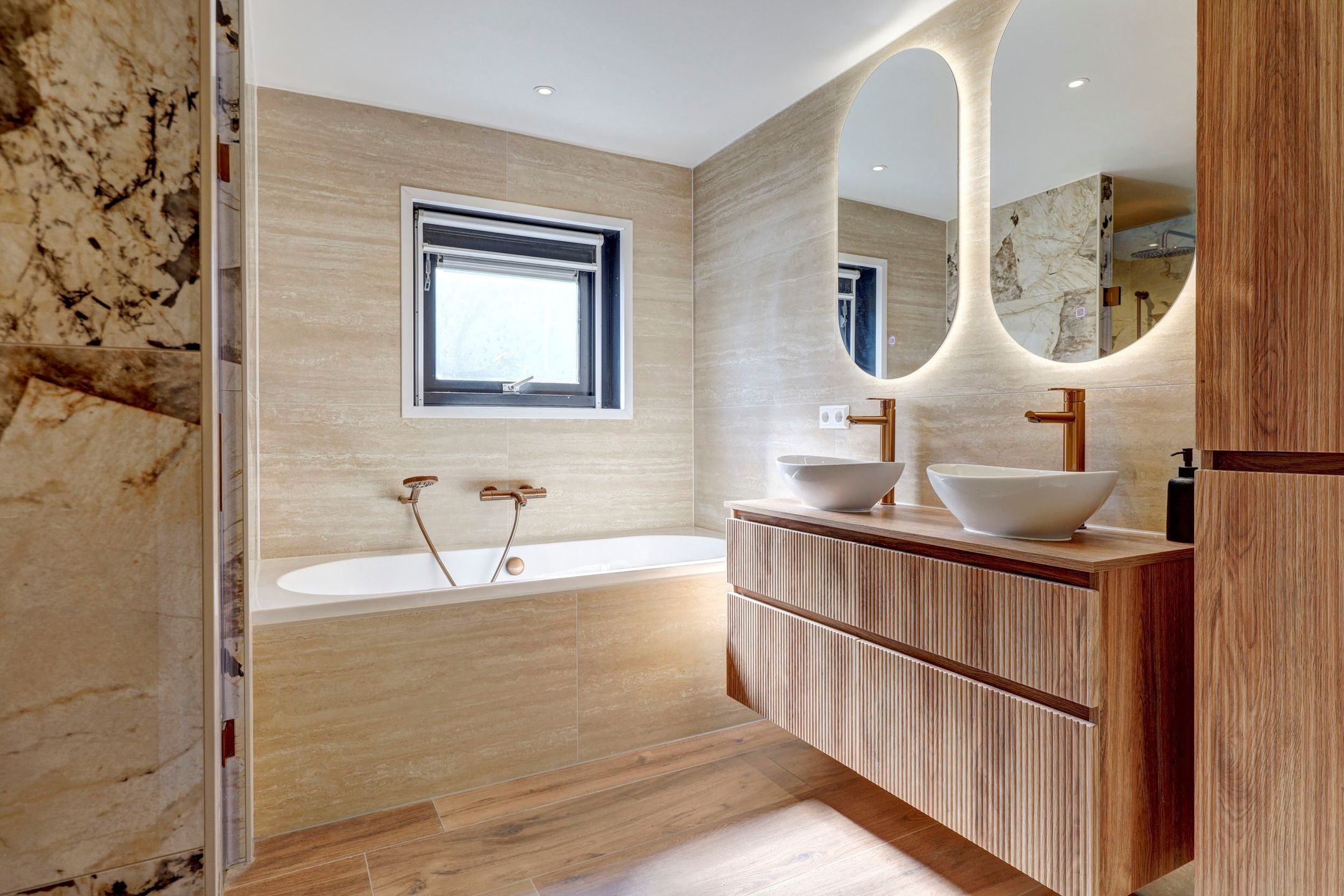 Foto 33 van Albert Verweijstraat 13