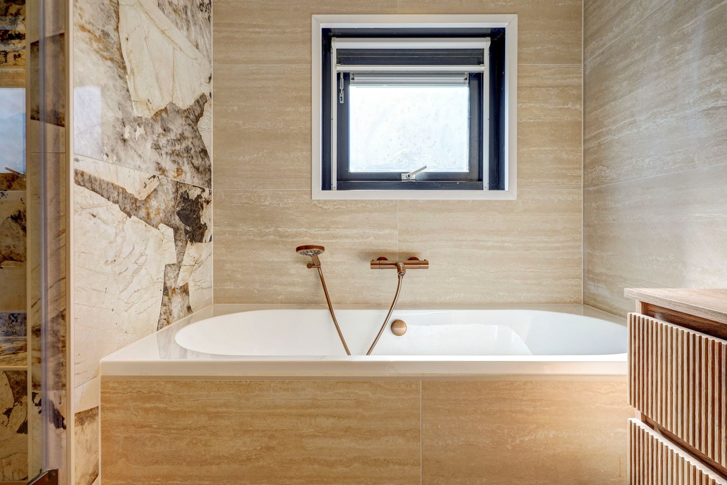 Foto 35 van Albert Verweijstraat 13