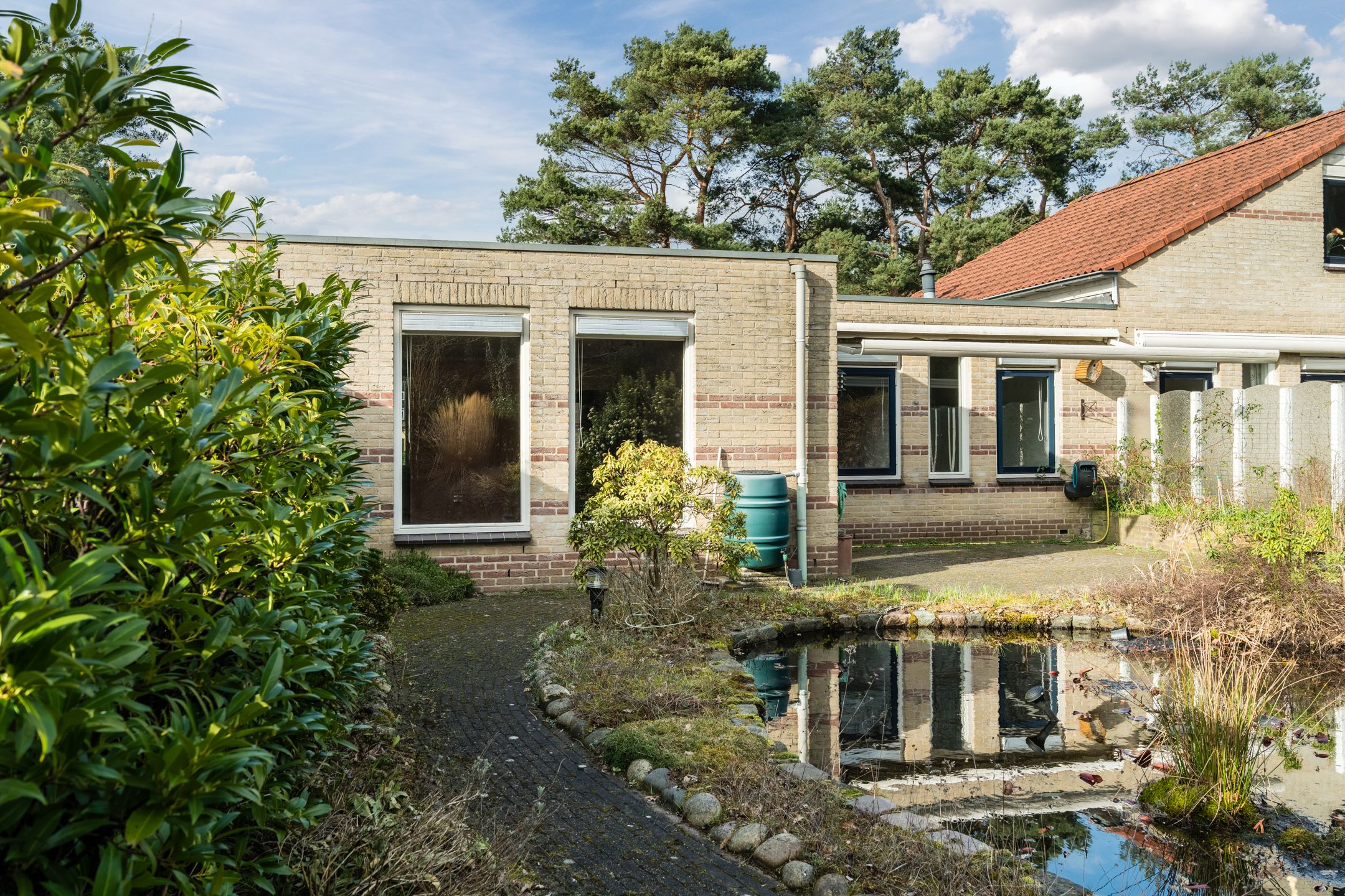 Foto 3 van Mercury 98