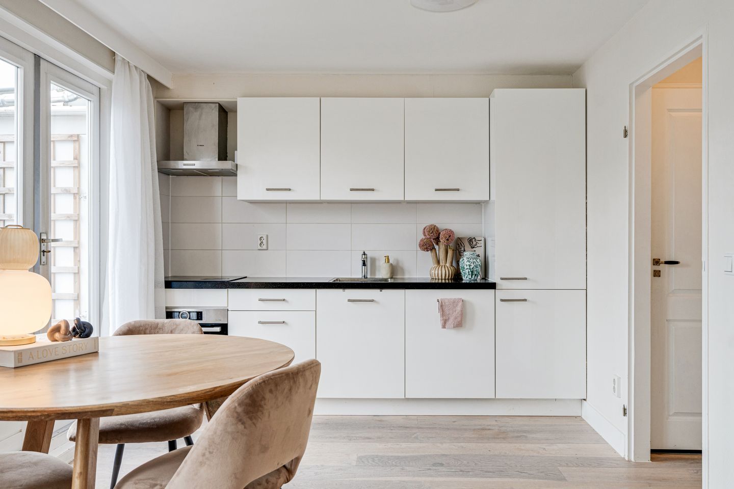 Foto 4 van Woestduinstraat 27-3