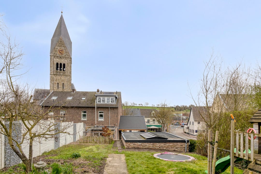 Photo 32 of Kapelaan Pendersplein 5