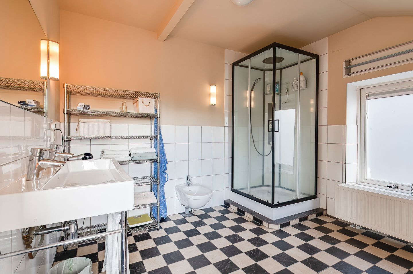 Foto 14 van Traaij 198