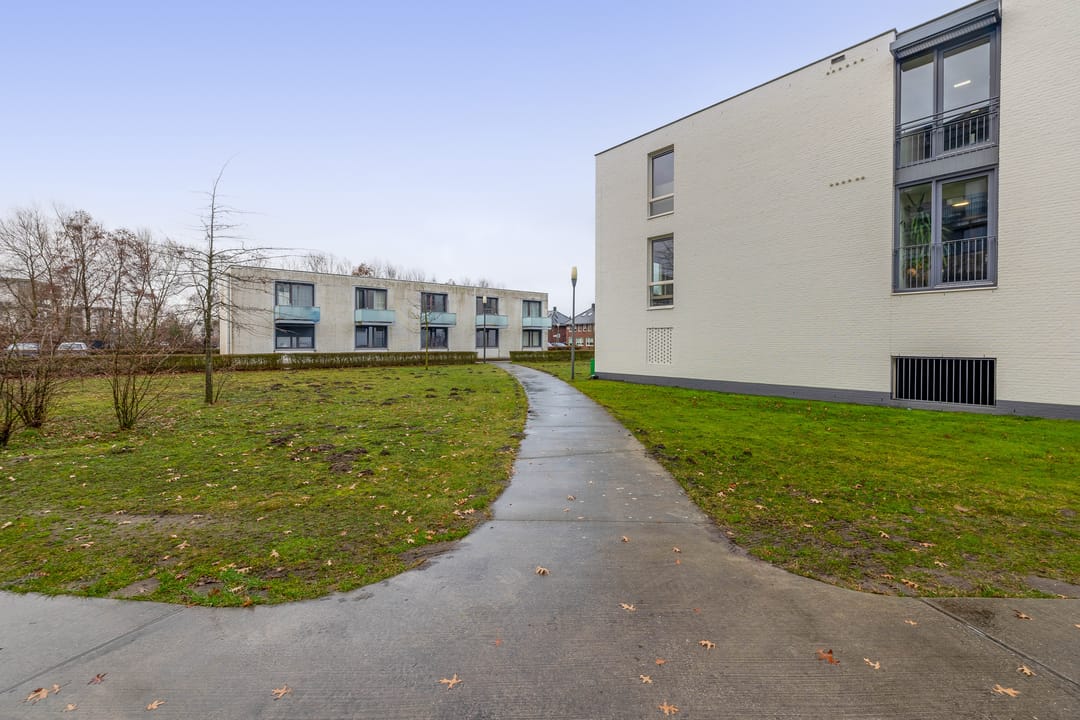 Foto 28 van Koetshuislaan 805