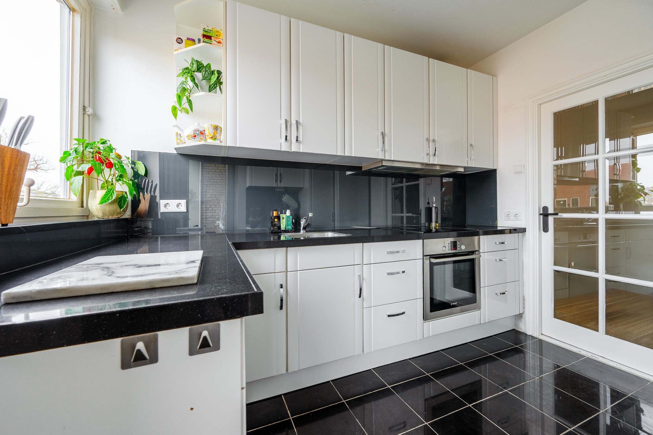 Foto 12 van Montaubanstraat 112