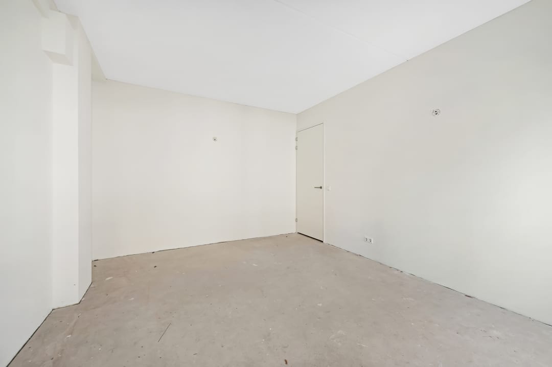 Photo 16 of Koningin Sophiestraat 174