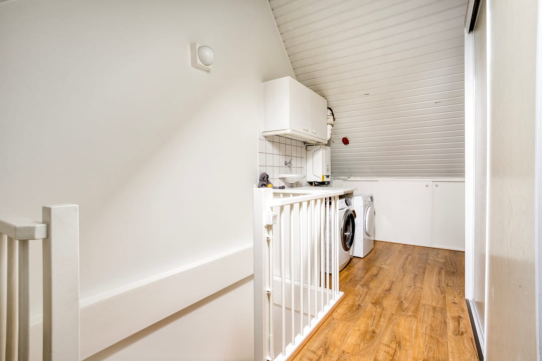 Idyllic terraced house in Amsterdam-Noord with bought-off ground lease — 26