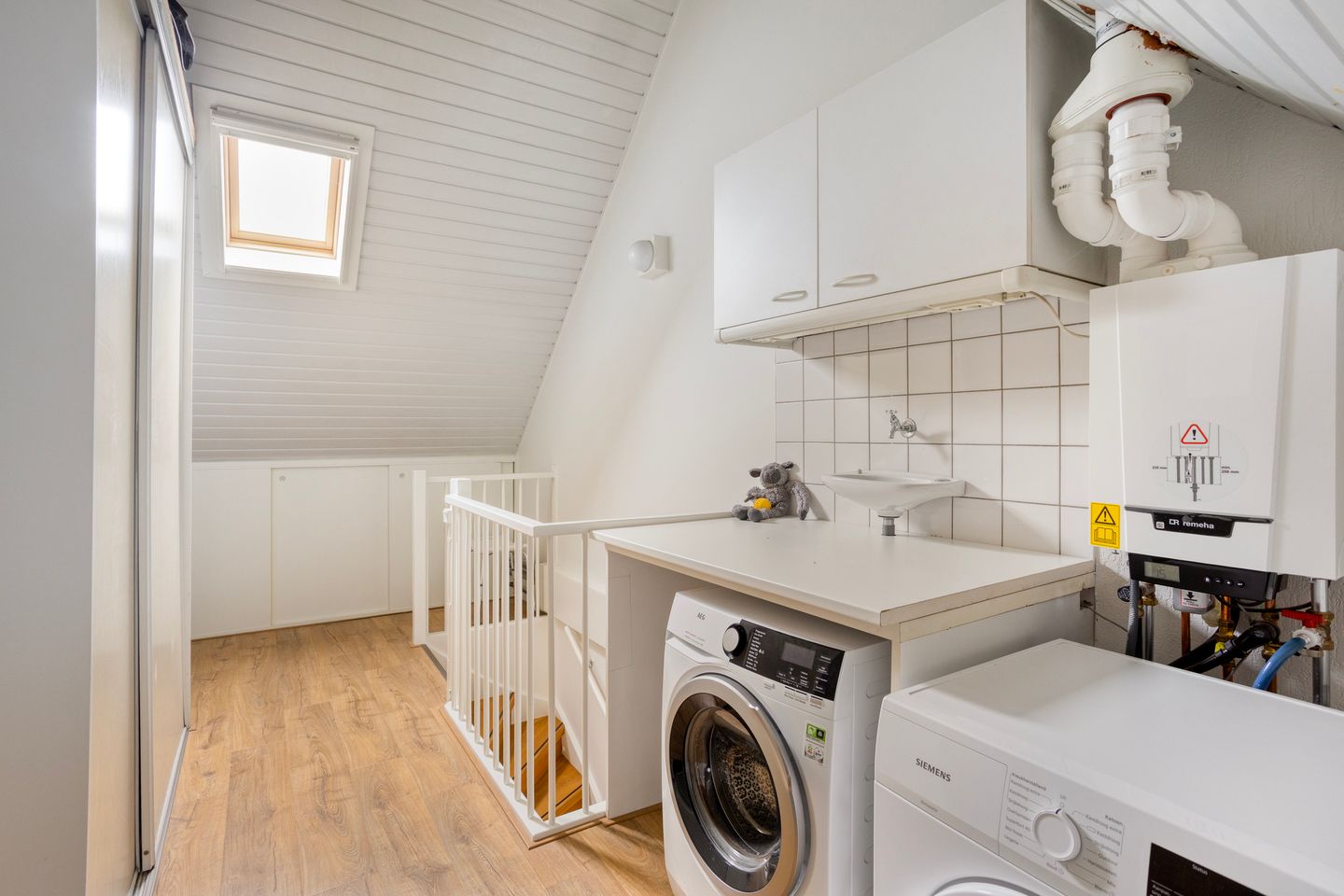 Idyllic terraced house in Amsterdam-Noord with bought-off ground lease — 27