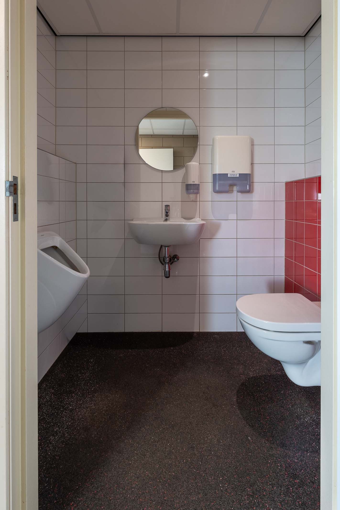 View photo 4 of Blankenberg 1-A