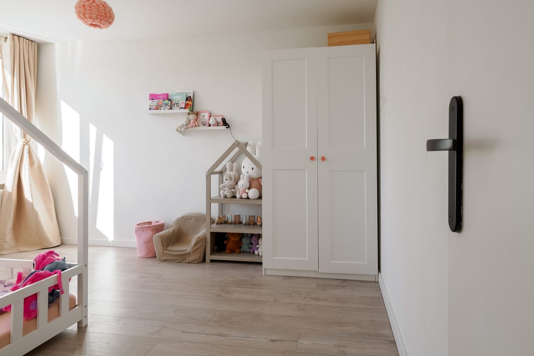 Photo 16 of E. du Perronstraat 3