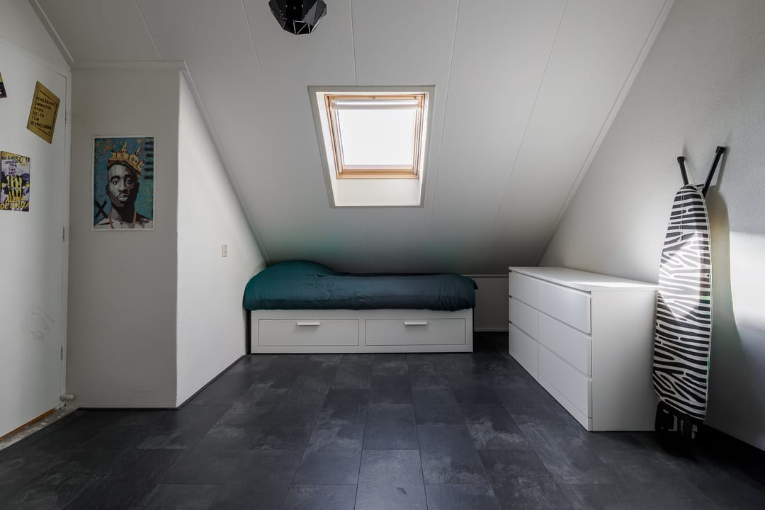 Photo 22 of E. du Perronstraat 3