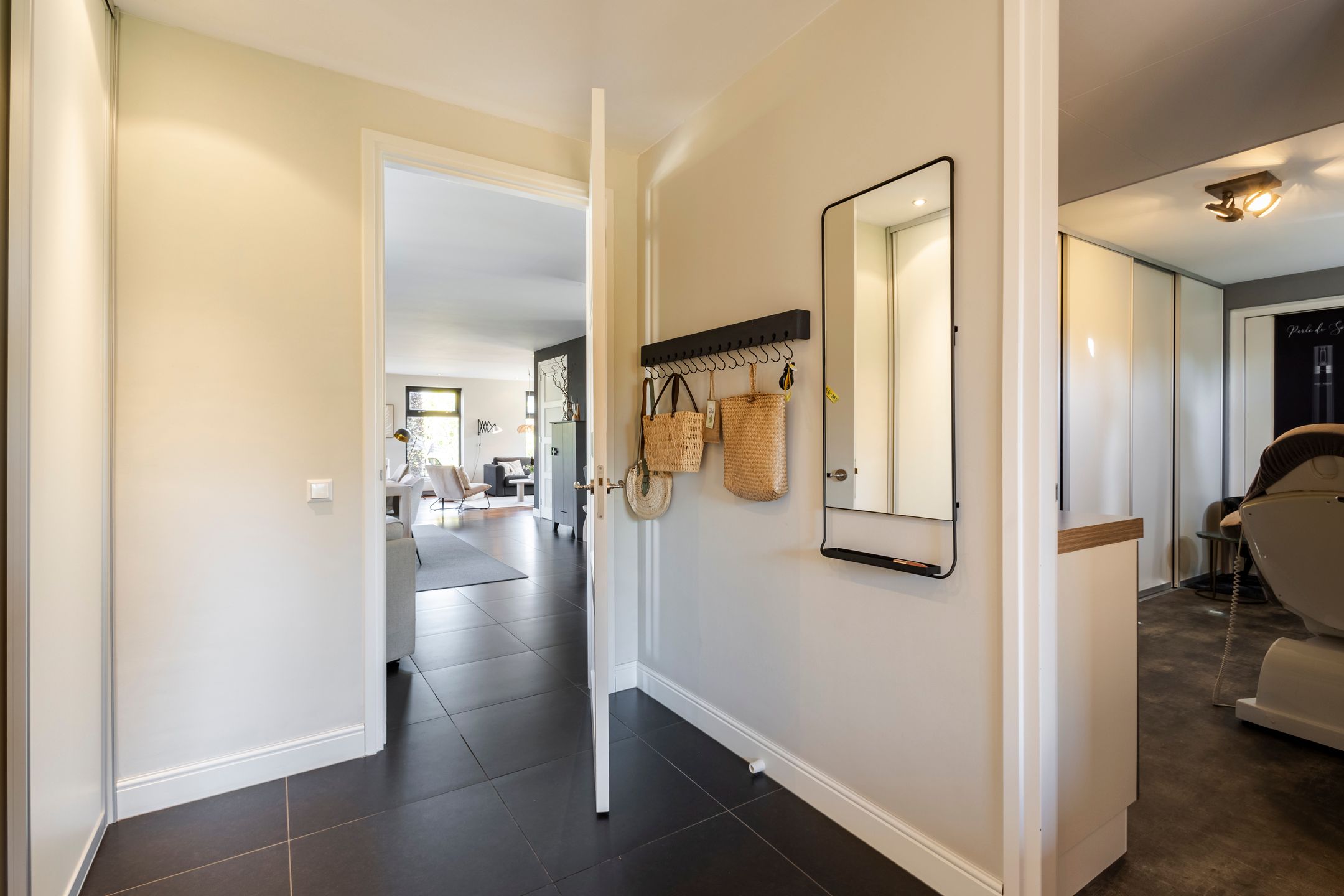 Foto 33 van Graafland 8-C