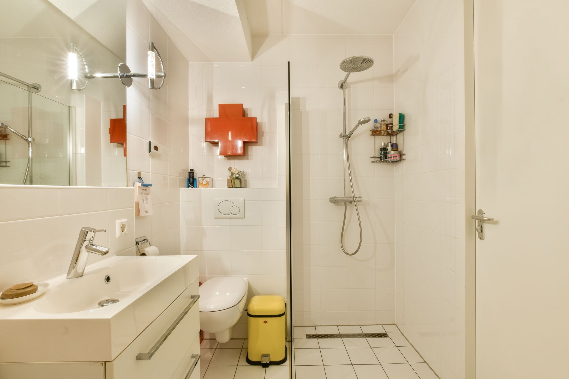 Photo 24 of Spadinalaan 70