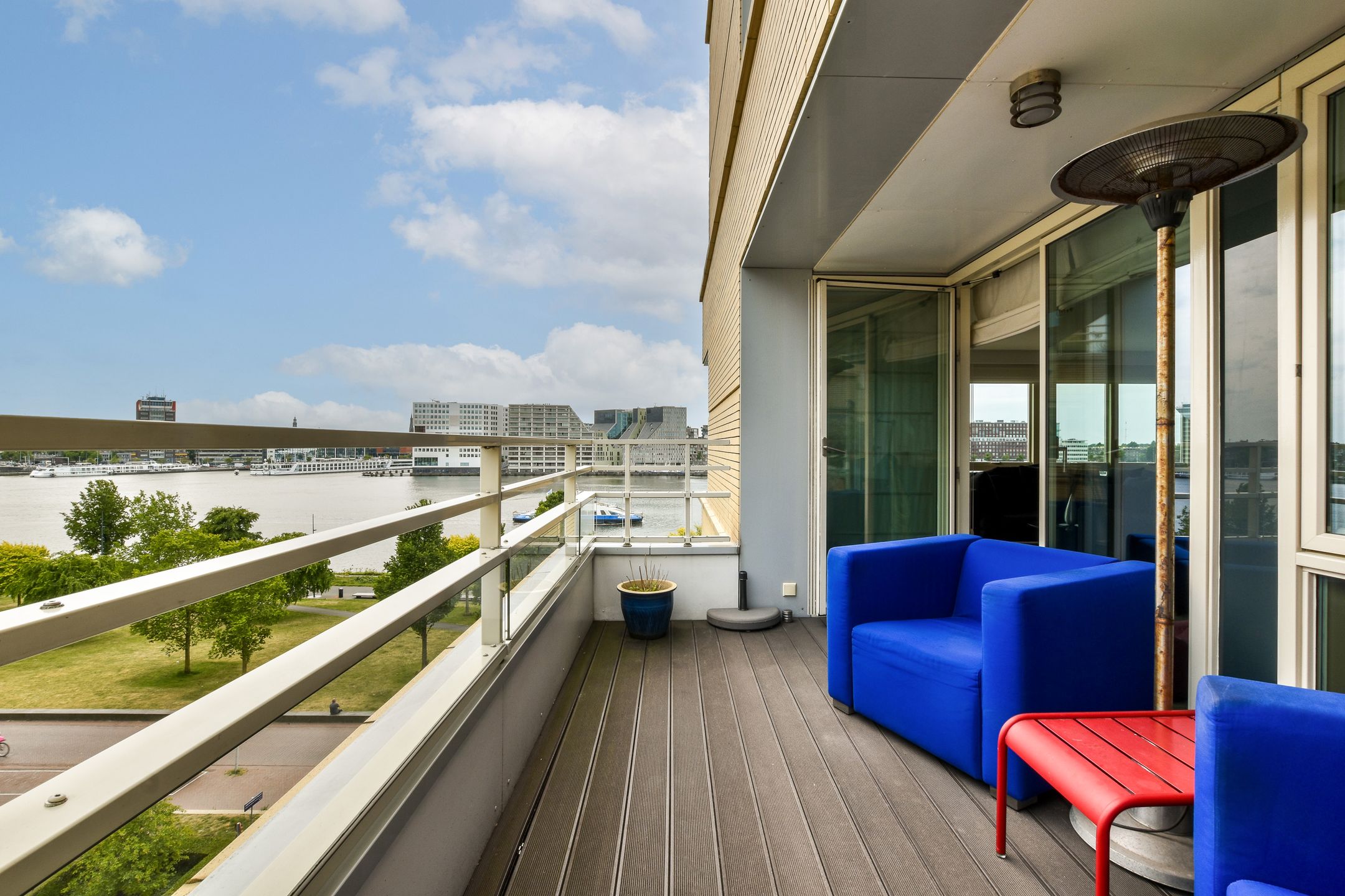 Photo 3 of Spadinalaan 70