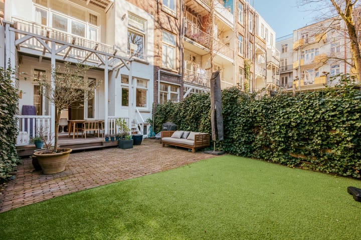 Tweede Helmersstraat 87-H main image