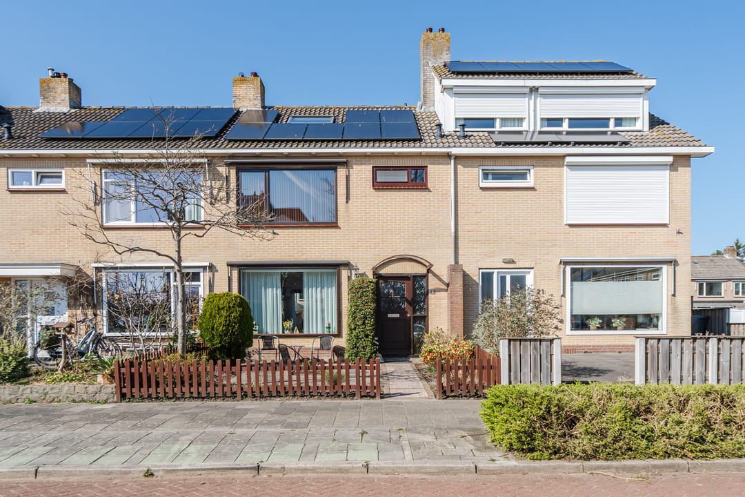 Foto 1 van Staringlaan 19