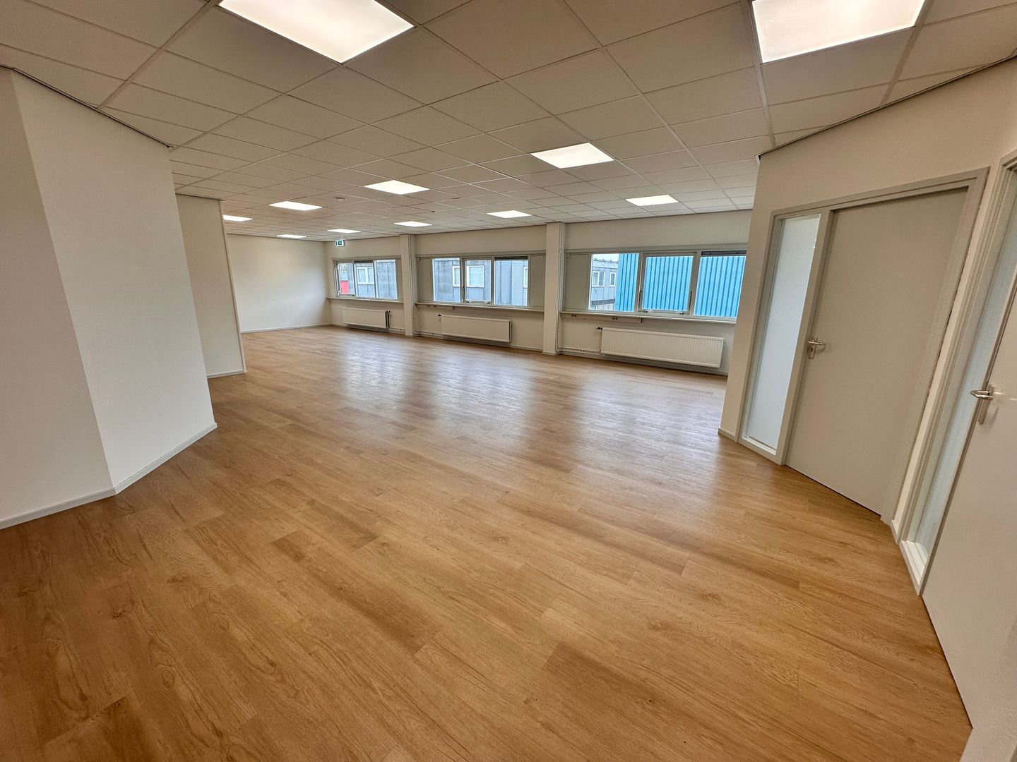 View photo 3 of de Oude Veiling 72