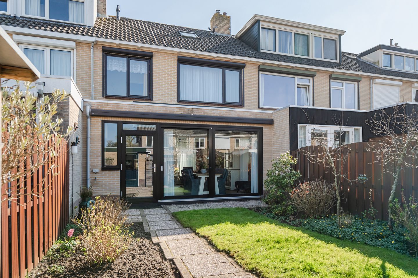 Foto 49 van Staringlaan 19