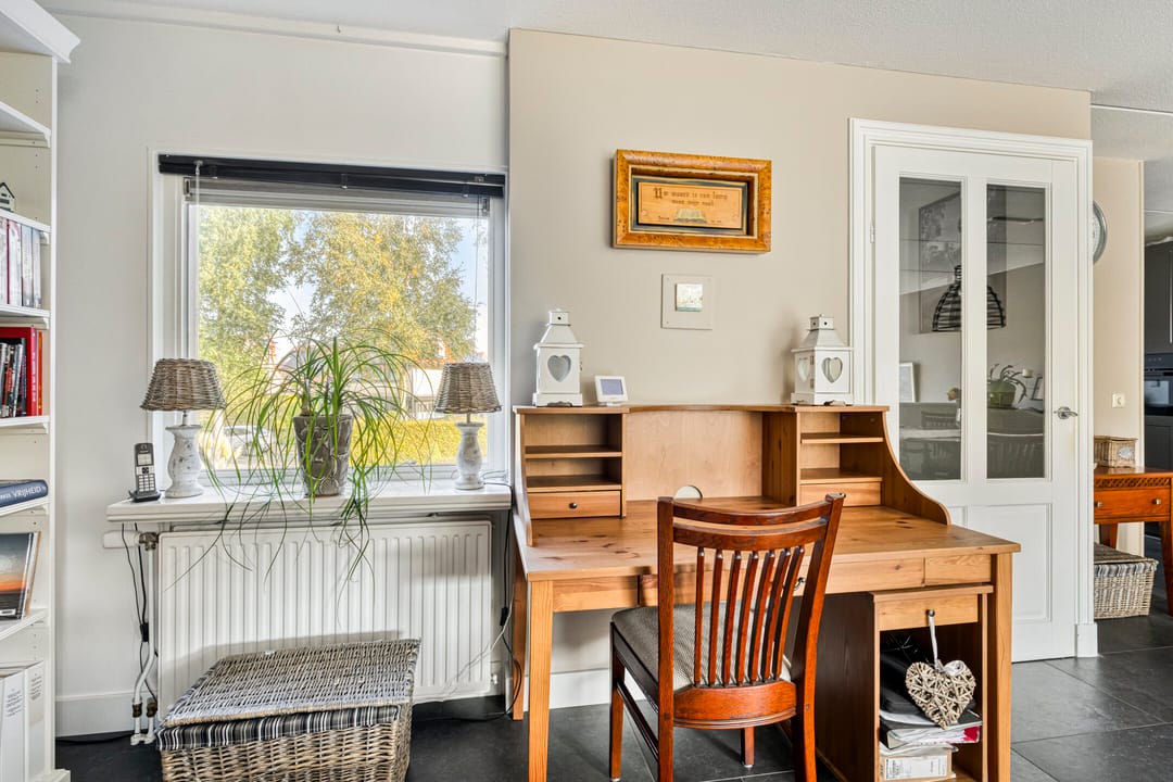Stylish Townhouse with Garage and South-Facing Garden in Zutphen — 13