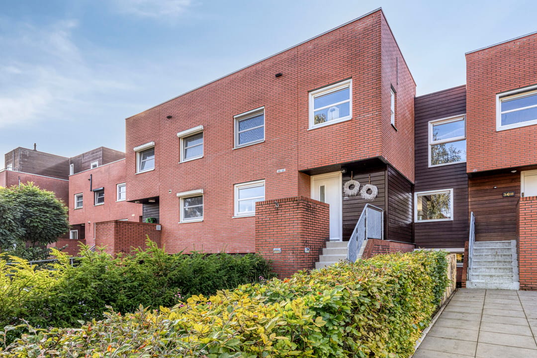 Stylish Townhouse with Garage and South-Facing Garden in Zutphen — 46