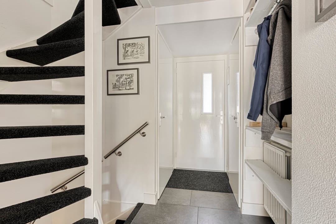 Stylish Townhouse with Garage and South-Facing Garden in Zutphen — 23