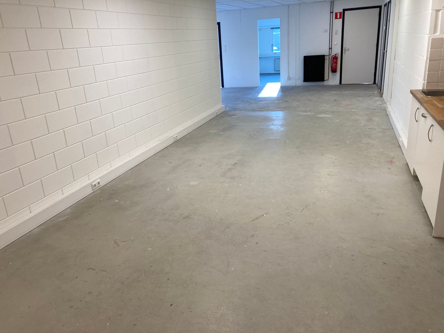 Bekijk foto 4 van de Oude Veiling 72