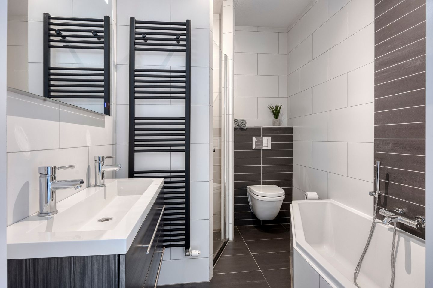 Photo 25 of Presidentperenlaan 7