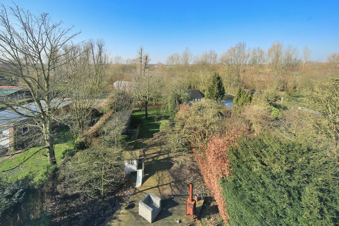 Foto 11 van Nieuwemeerdijk 377