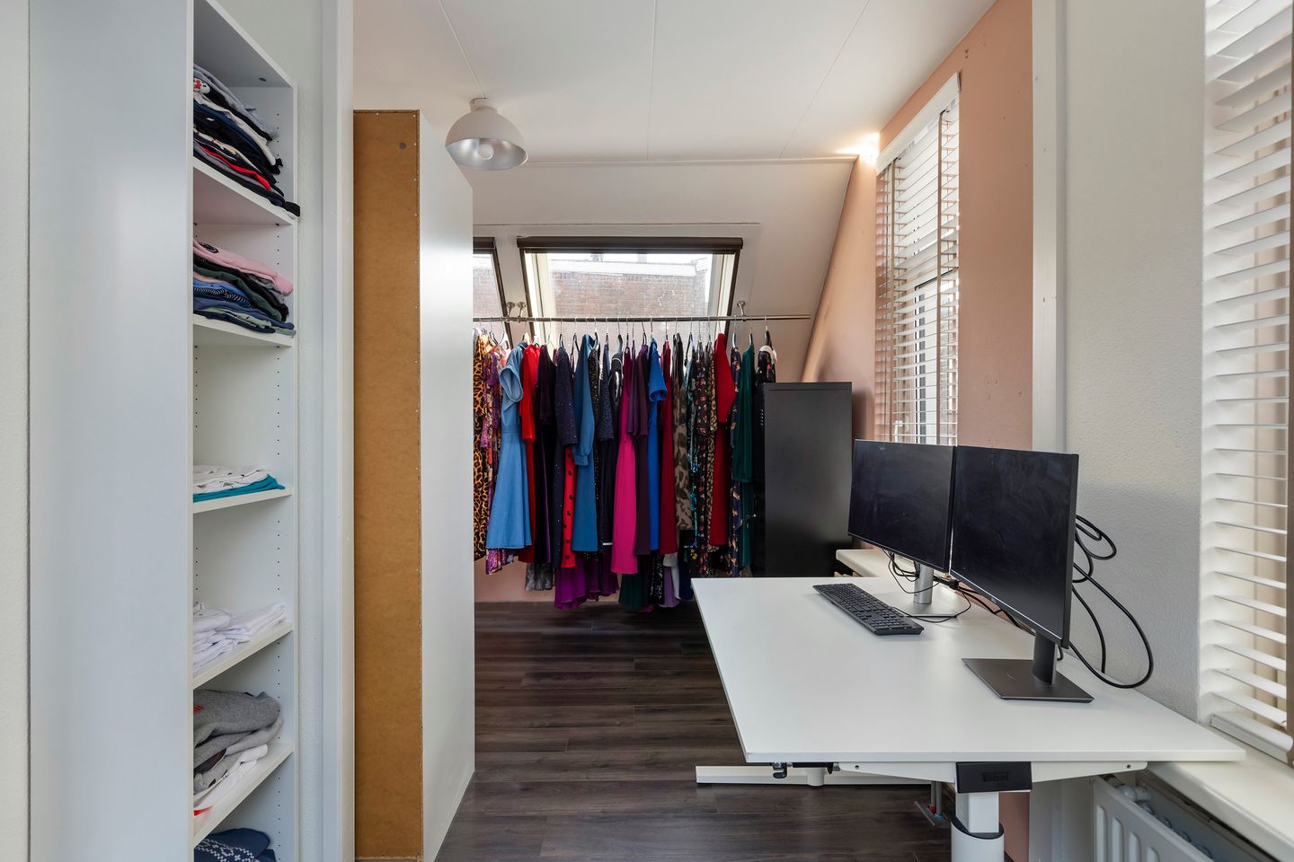 Photo 34 of Oranjestraat 2