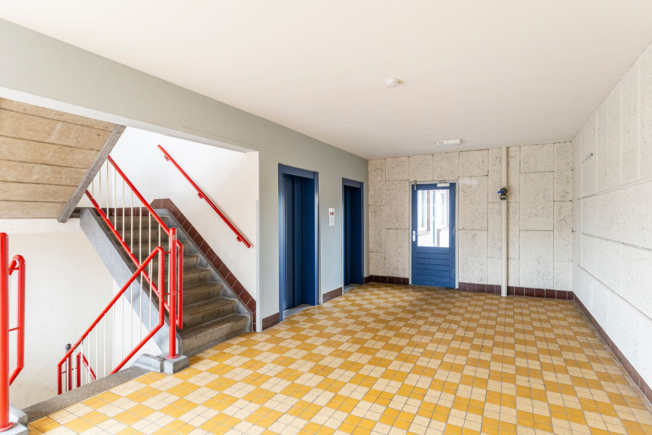 Foto 18 van Van Adrichemstraat 37