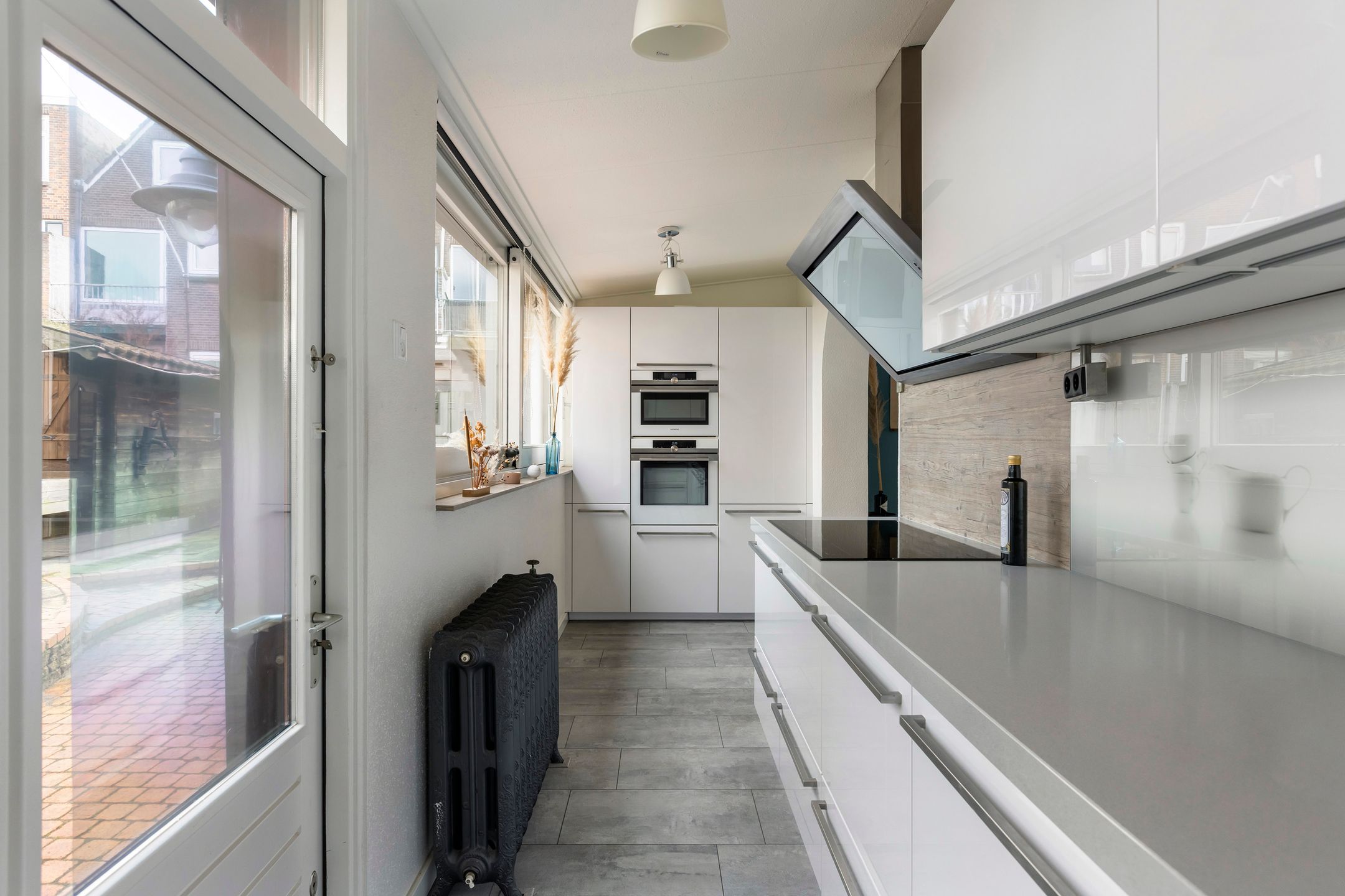 Photo 12 of Oranjestraat 2