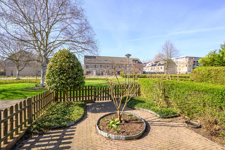 Foto 2 van Haydnplantsoen 82