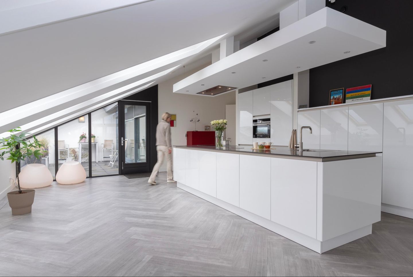 Foto 20 van Stationsplein 45