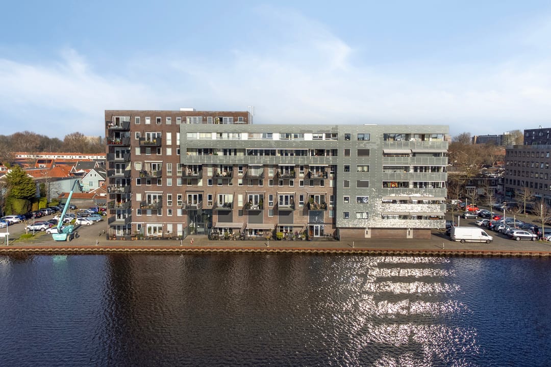 Spacious ground floor apartment with private terrace on the Zaan — 36