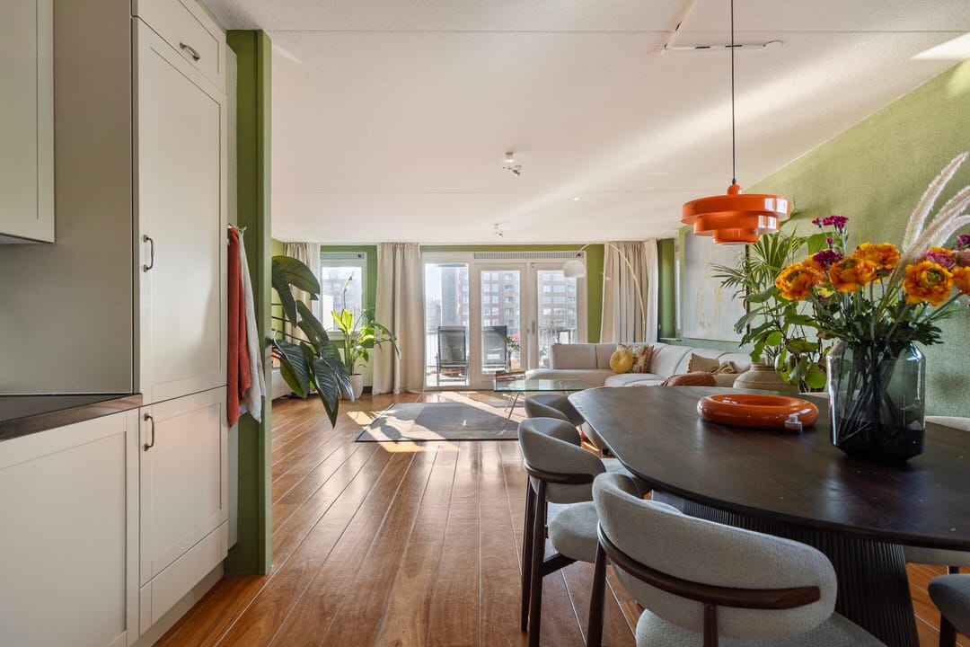 Spacious ground floor apartment with private terrace on the Zaan — 22