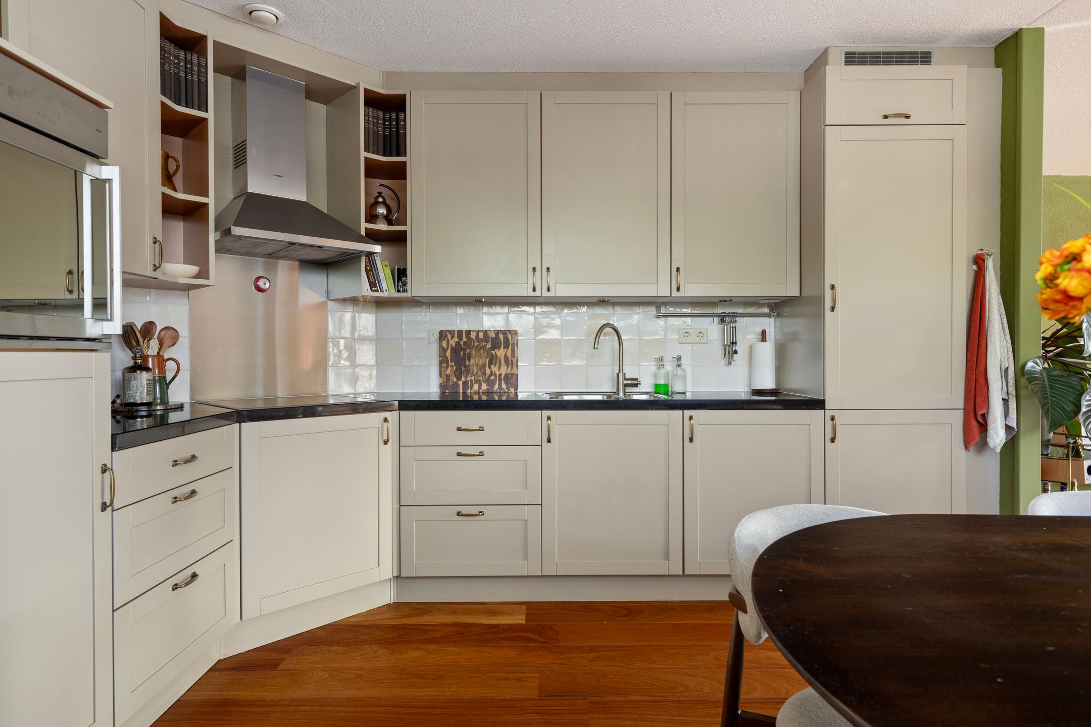Spacious ground floor apartment with private terrace on the Zaan — 20