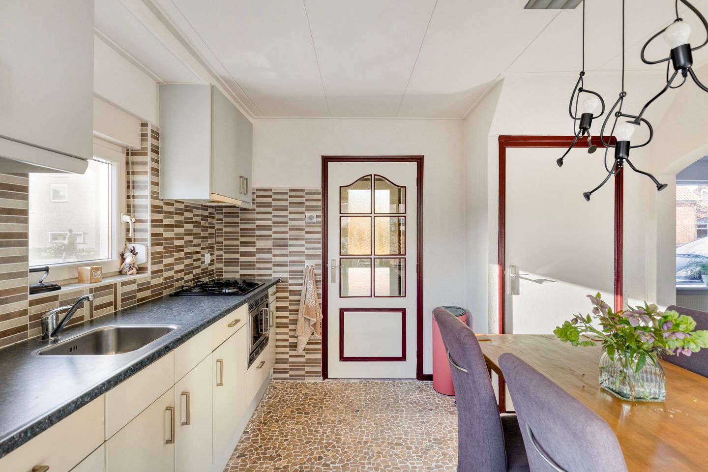 Foto 10 van Admiraal de Ruyterstraat 65