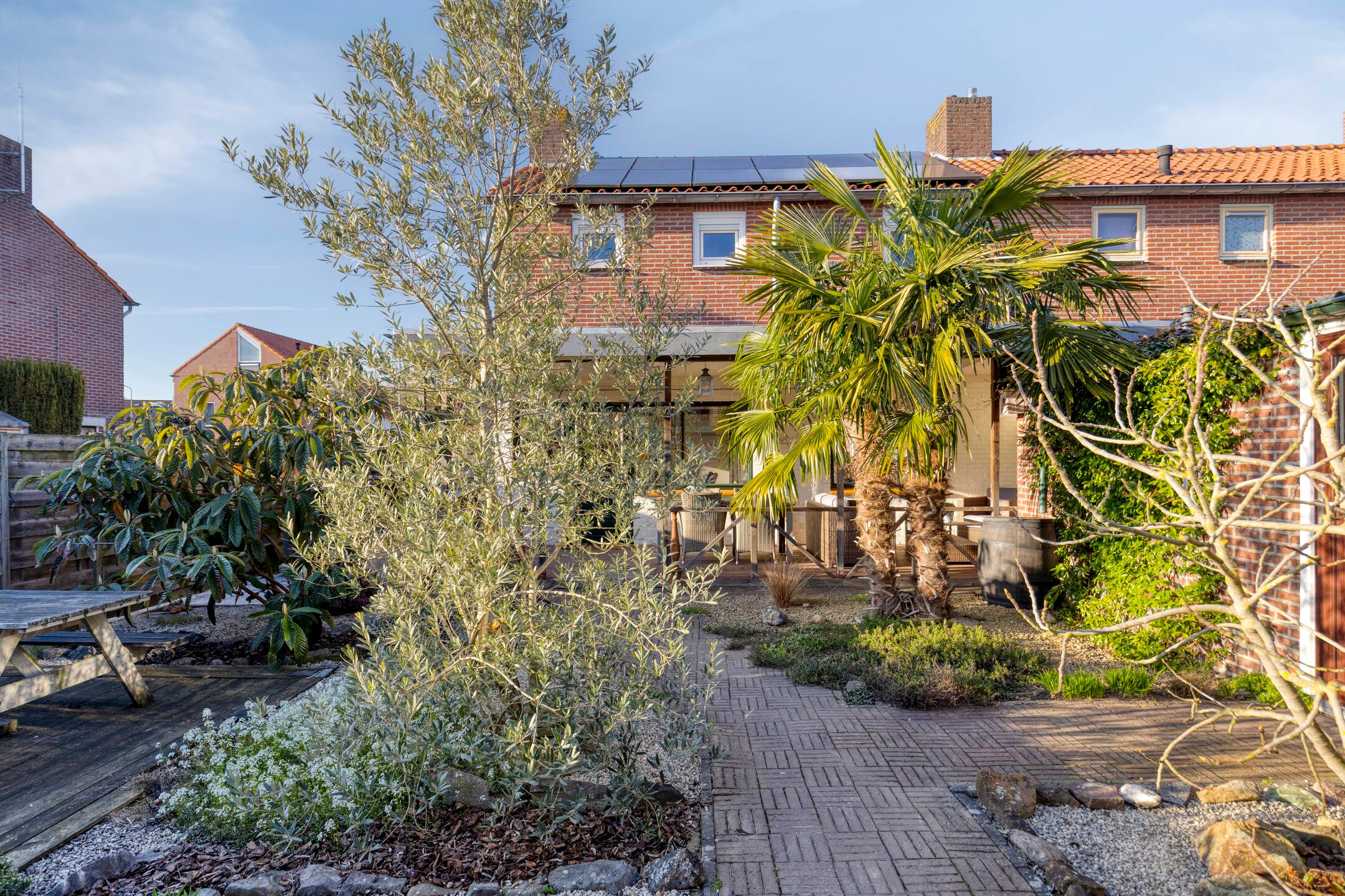 Foto 36 van Admiraal de Ruyterstraat 65