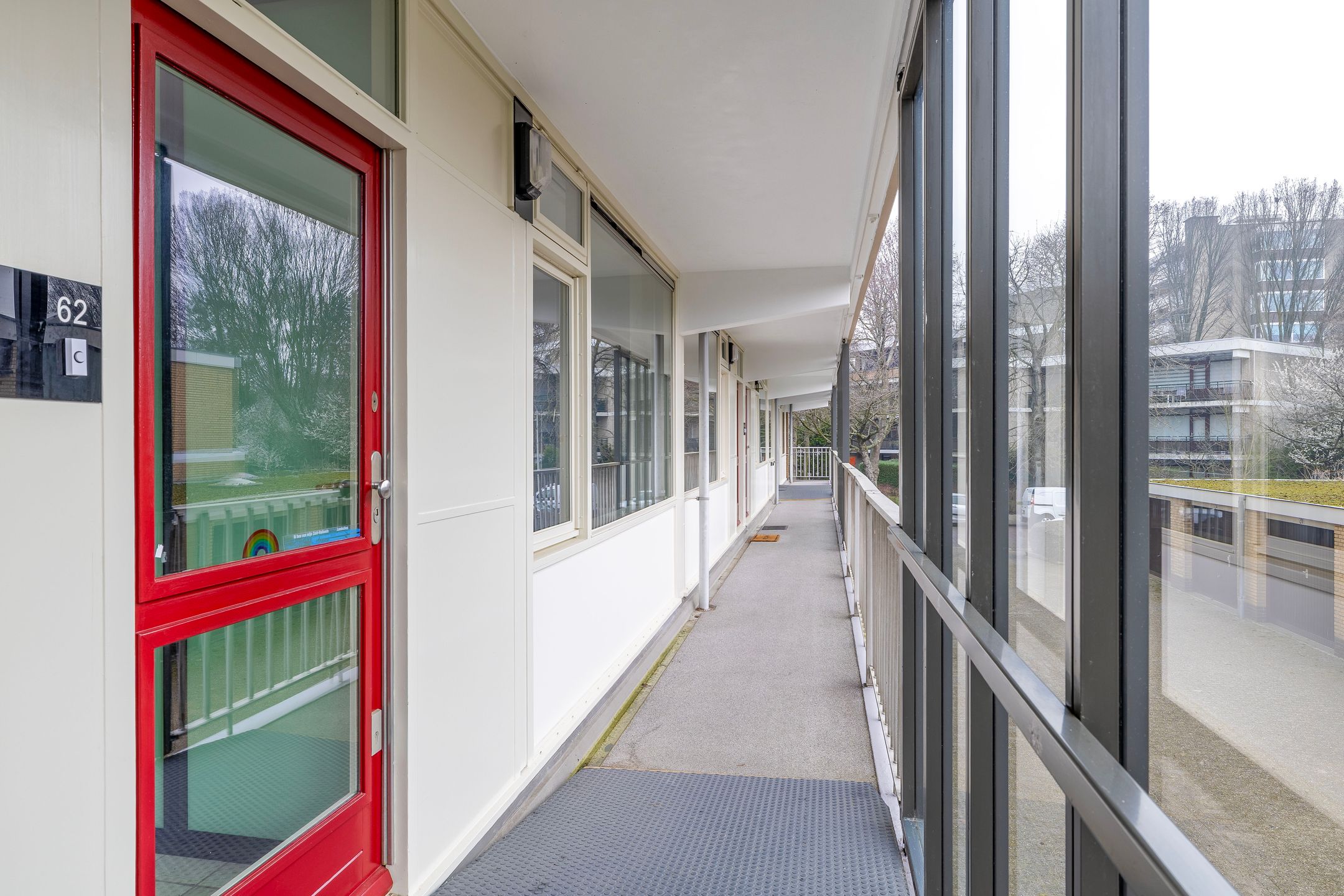 Photo 18 of Catharina van Rennesstraat 62