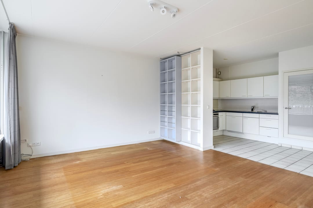 Photo 23 of Catharina van Rennesstraat 62