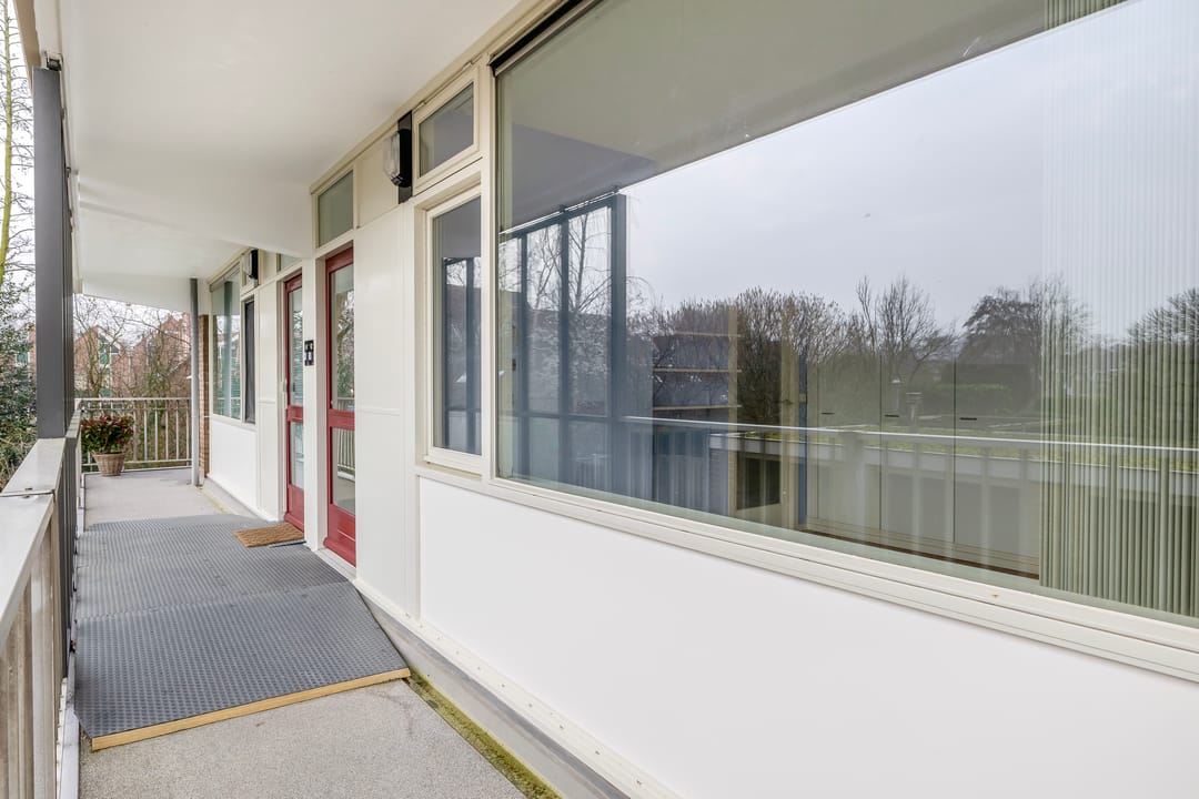 Photo 17 of Catharina van Rennesstraat 62