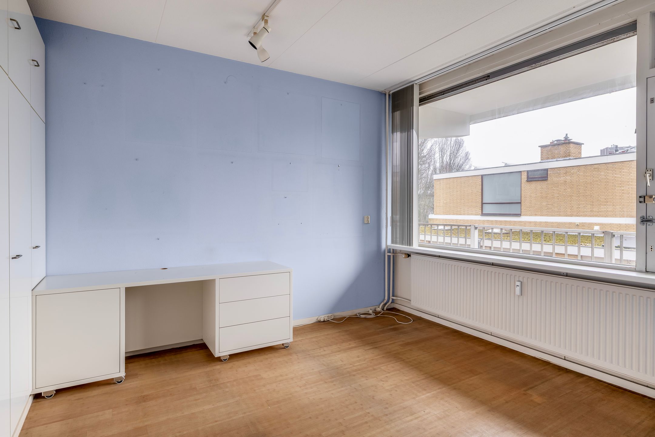 Photo 33 of Catharina van Rennesstraat 62