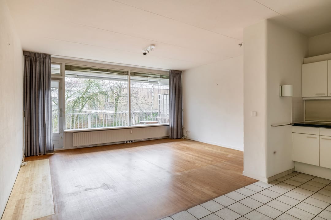 Photo 22 of Catharina van Rennesstraat 62