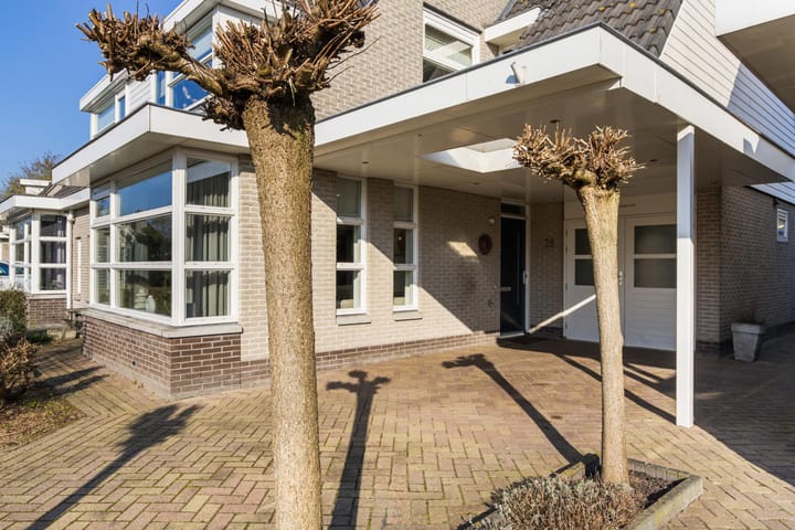 Foto 2 van Karper 28