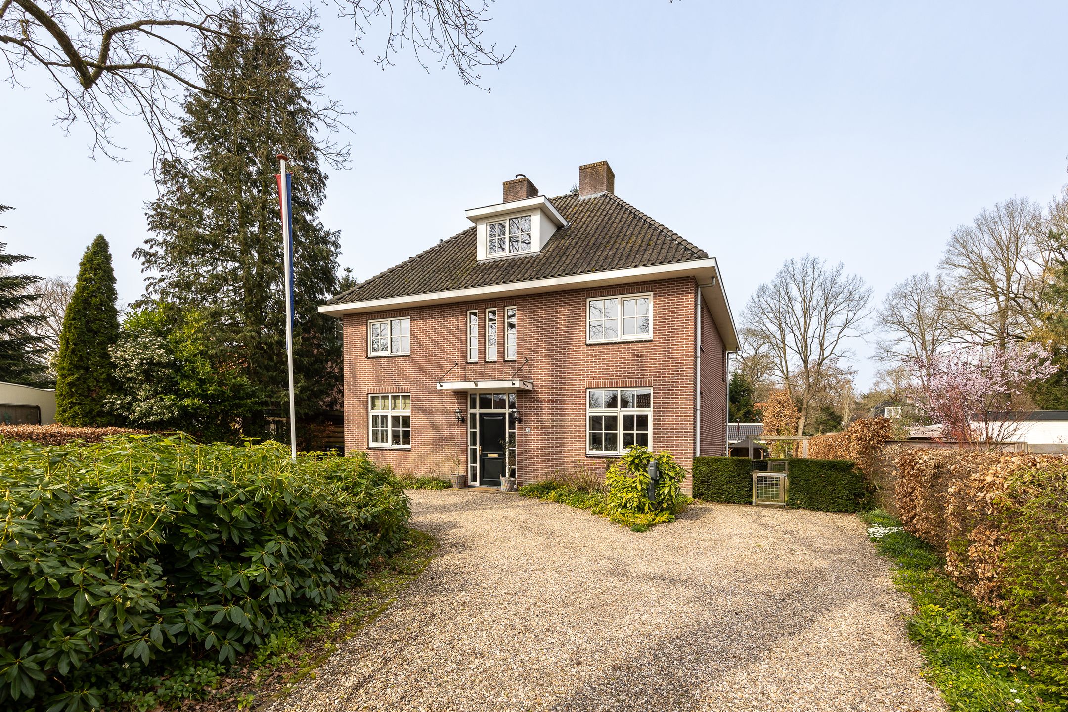 Foto 51 van Traaij 213