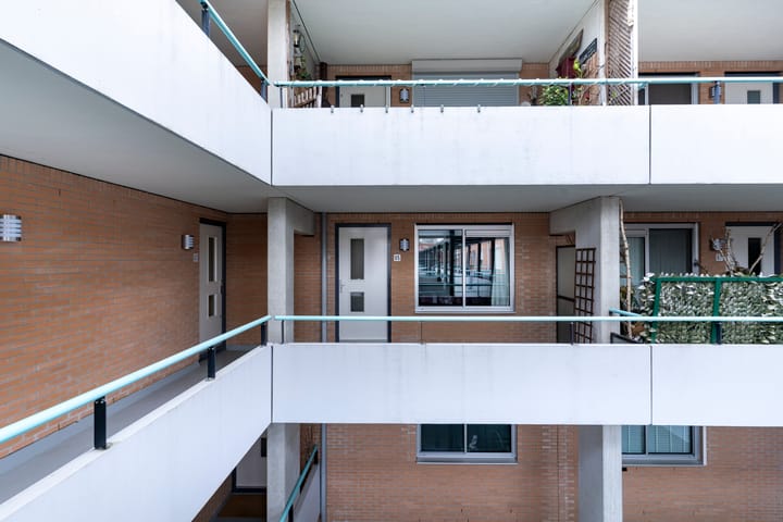 Photo 2 of van Reeslaan 65