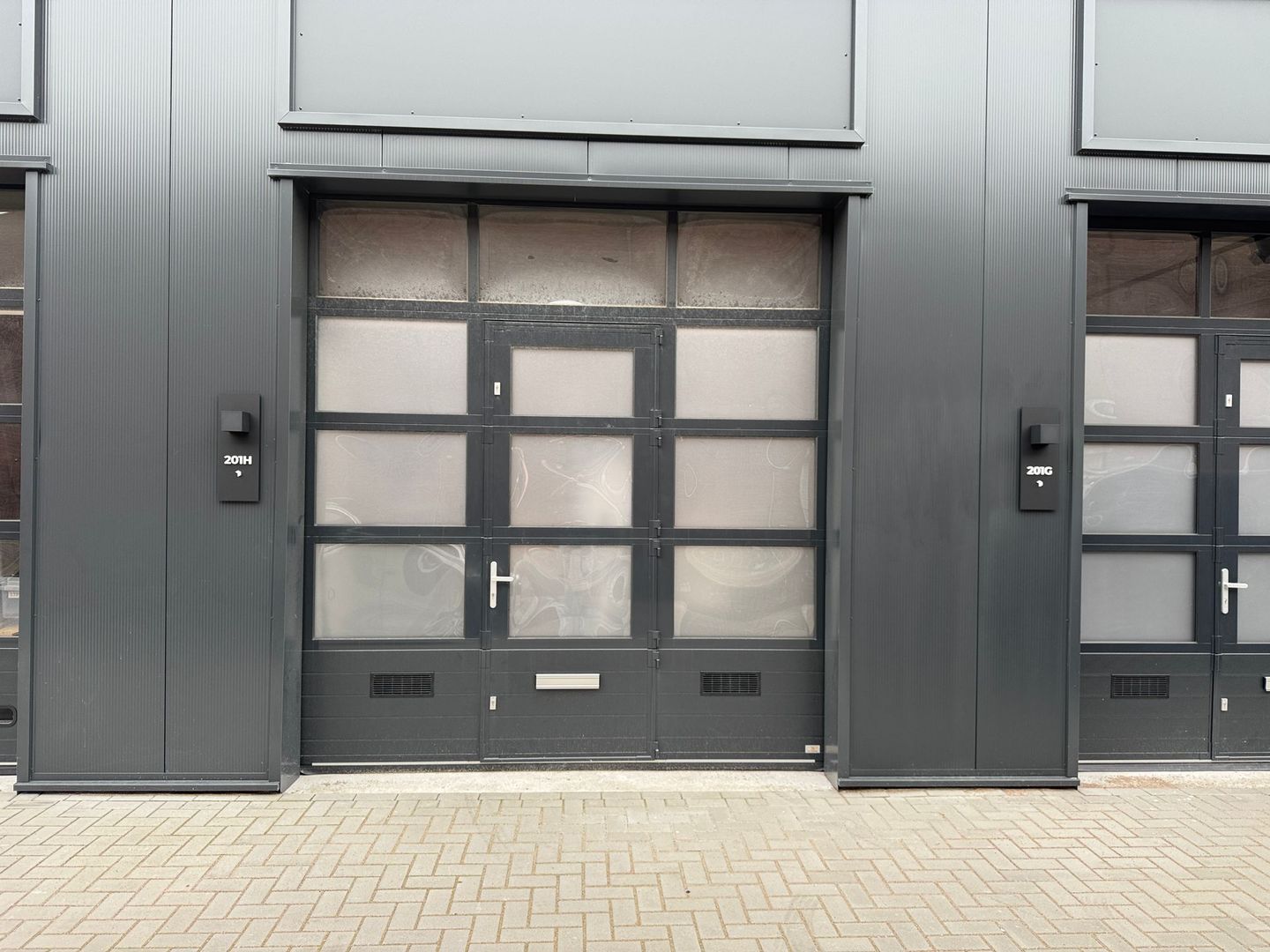 View photo 2 of Hogeweyselaan 201-H