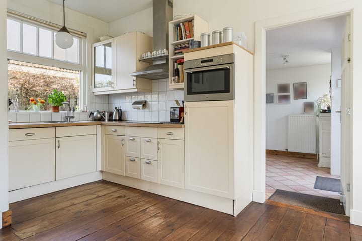 Photo 4 of Zwiggelterstraat 1