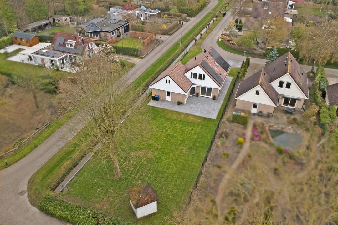 Photo 2 of Eikenlaan 15