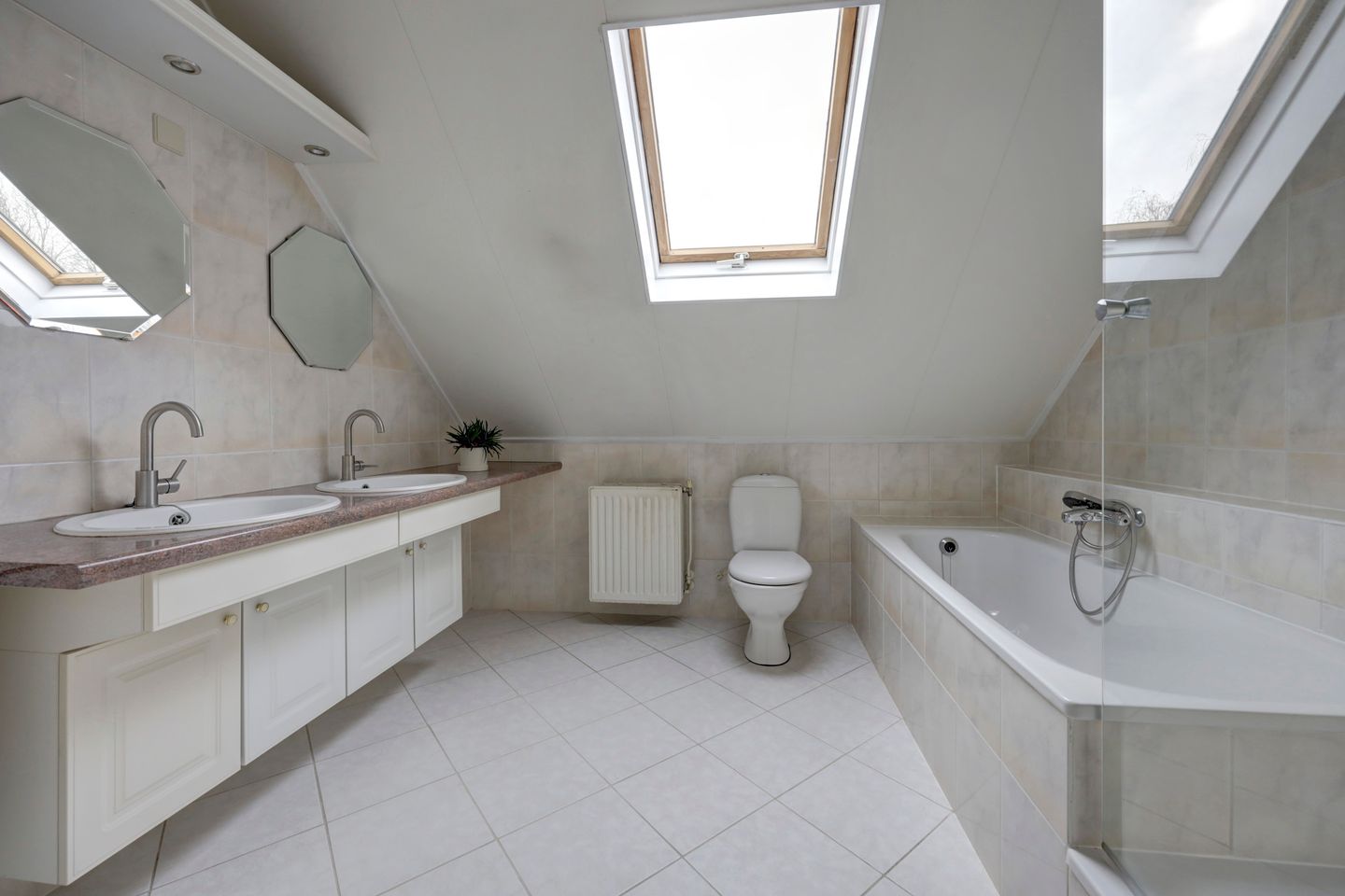 Photo 34 of Eikenlaan 15